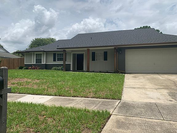 2nd image of 7674 Glenmoor Ln