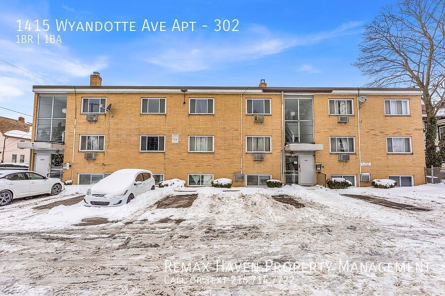 1st image of 1415 Wyandotte Ave #302