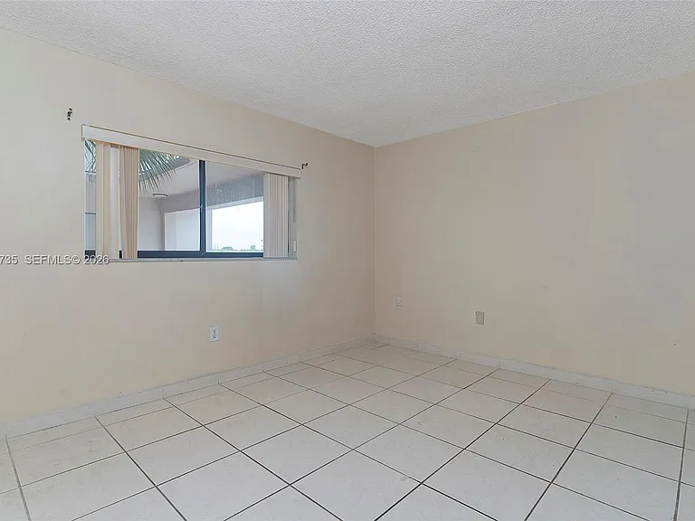8760 SW 133rd Avenue Rd #301 — Photo 28