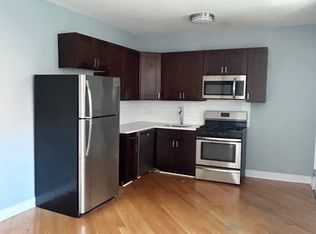 1624 W Pratt Blvd #2E, Chicago, IL 60626