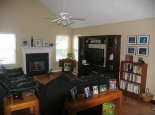 4806 Woods Edge Dr, Wilmington, NC 28409