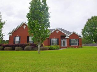 8272 Amanda Ln, Irvington, AL 36544