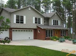 6122 Mountain Pine Ln, Rapid City, SD 57702