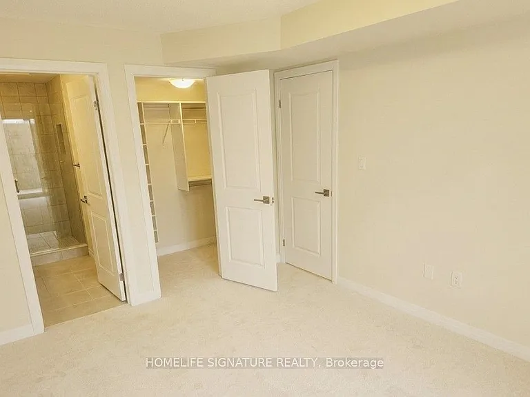 16 Urbane Blvd — Photo 17