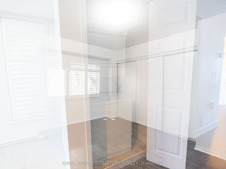 50 Strathaven Dr #28 — Photo 26