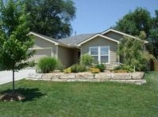 773 Lake St, Lawrence, KS 66044