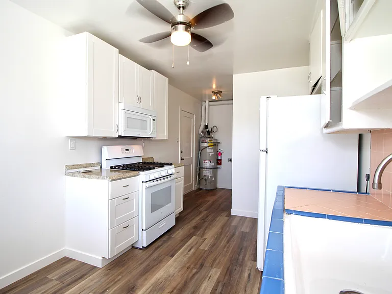 21764 Vallejo St #46 — Photo 2