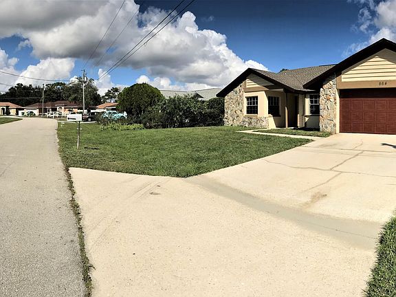 3rd image of 664 Mesilla Dr