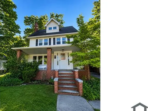 1462 Parkhill Rd, Cleveland Heights, OH 44121