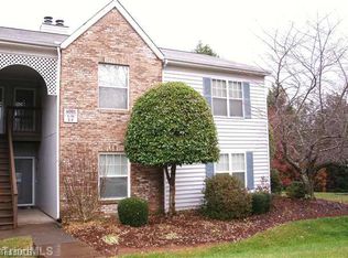 4001 Whirlaway Ct APT F, Clemmons, NC 27012