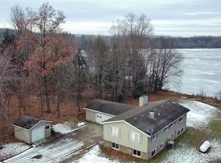 N7201 Sunset Dr, Gresham, WI 54128