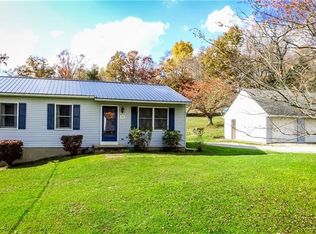 346 Center Dr, Chicora, PA 16025