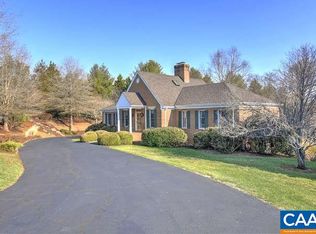350 Barracks Hl, Charlottesville, VA 22901