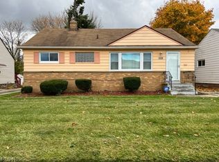 20730 Bowling Green Rd, Maple Heights, OH 44137