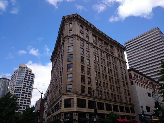 1500 4th Ave APT 902, Seattle, WA 98101