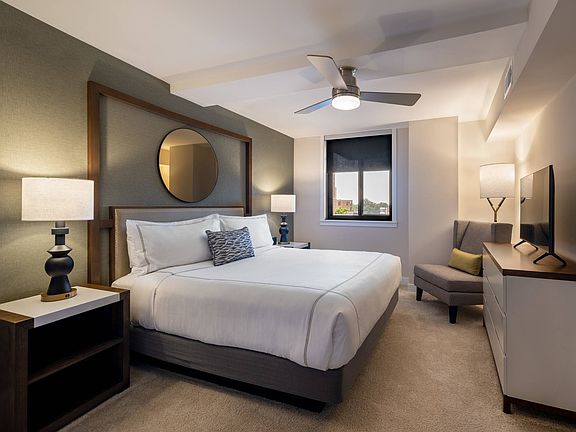 Furnished Unit (30-Day Stay Available)