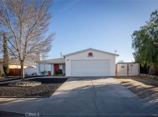 10595 Moorfield Cir, Adelanto, CA 92301