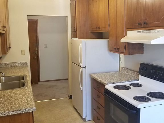 5th image of 1797 Stillwater Ave E APT 4