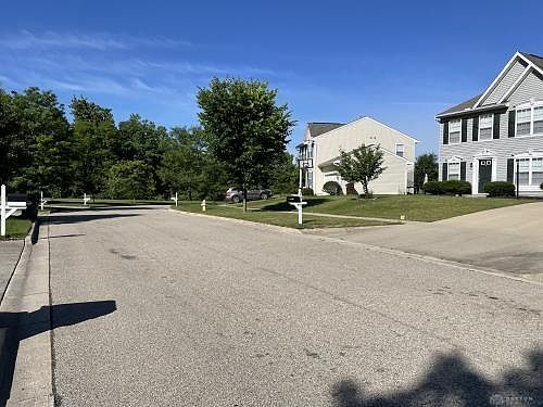 4th image of 2929 Sassafras Ln