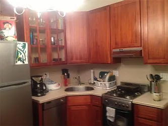 Rented by R New York