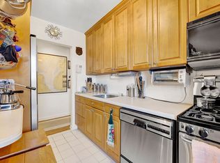 131 74th St APT 6J, Brooklyn, NY 11209