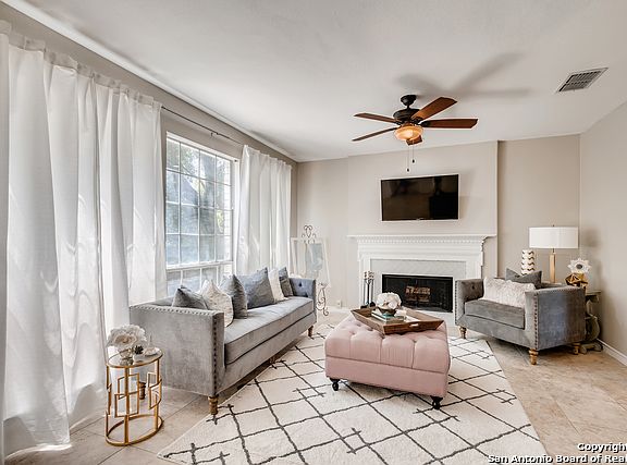 5th image of 2506 Inwood View Dr