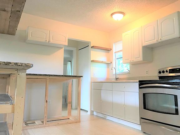 3rd image of 5307 Desoto Pl Unit B