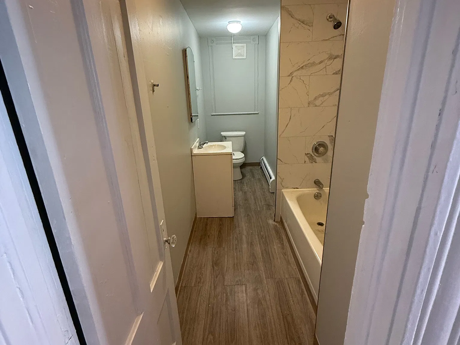 2 bed, 1000 sqft, $1,395 — Photo 3