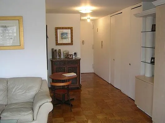 Rented by Stribling | media 13