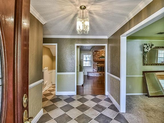 4th image of 19506 Hurst Wood Dr