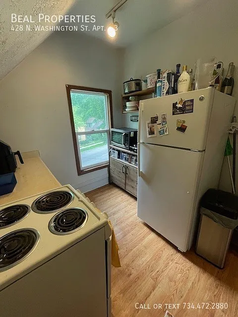 2 bed, $1,260 — Photo 3