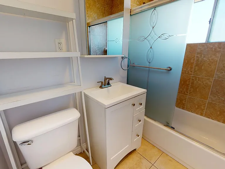 715 Orme Ave — Photo 15