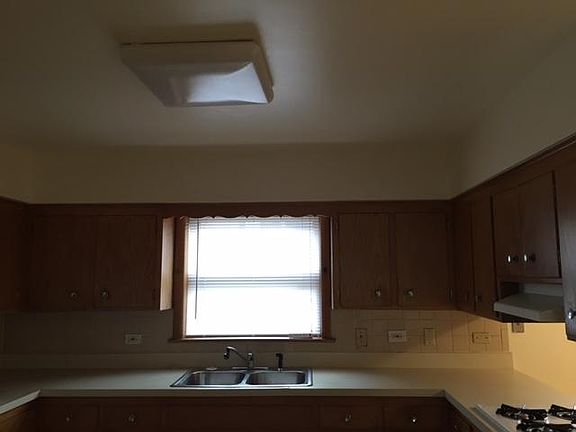 4th image of 4221 Joliet Ave APT 1