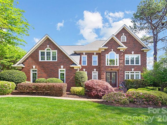 2nd image of 6312 Providence Country Club Dr
