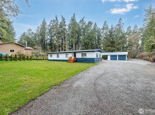 4565 Woodland Circle, Oak Harbor, WA 98277