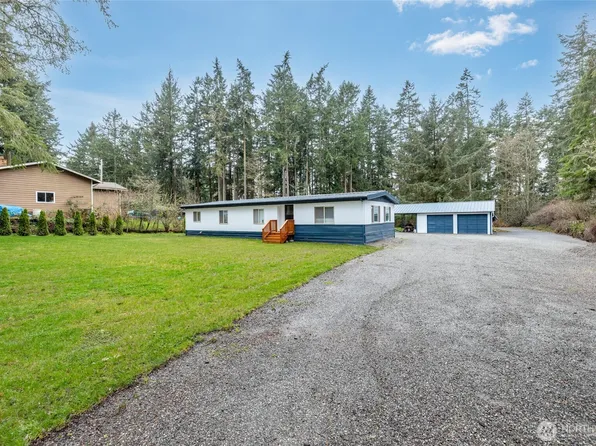 4565 Woodland Circle, Oak Harbor, WA 98277
