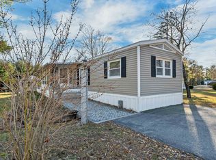 9 Strawberry Ln, Concord, NH 03301