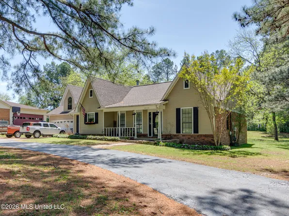 4586 Hillsdale Dr, Olive Branch, MS 38654