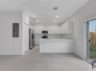 2888 SE 25th Ave, Homestead, FL 33034