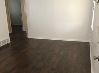 601 SW Ward Rd, Lees Summit, MO 64081