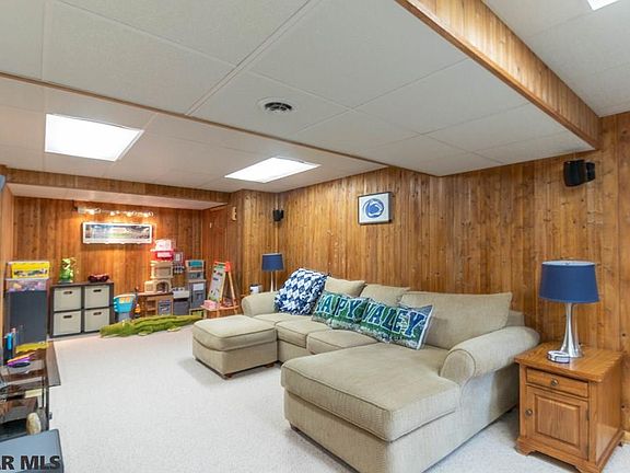 5th image of 139 McKivison Ct