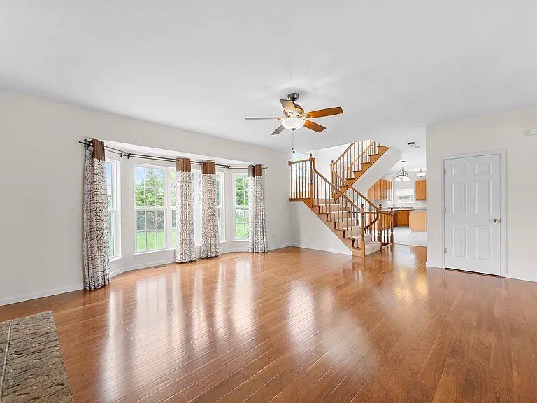 34 Bonhomme Richard Ct — Photo 7