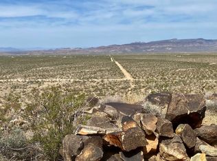 Mountain S Date Creek Rd, Yucca, AZ 86438
