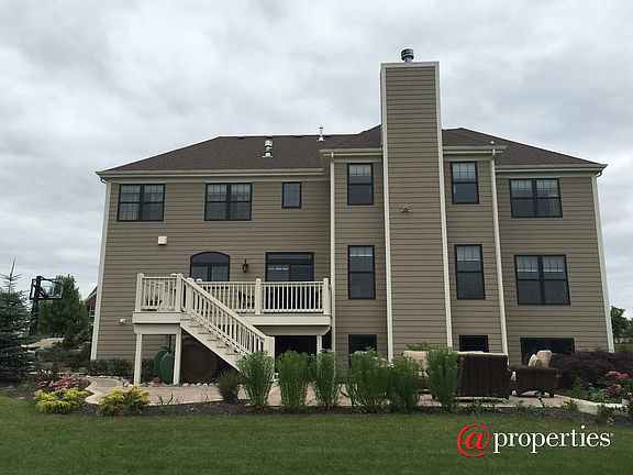 2nd image of 4565 Grandfield Dr