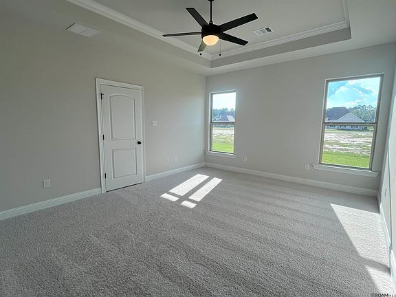 5th image of 44183 Huntley Rd