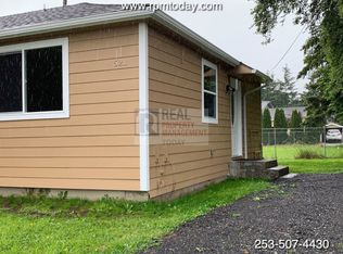 521 W Cloudy St, Kent, WA 98032