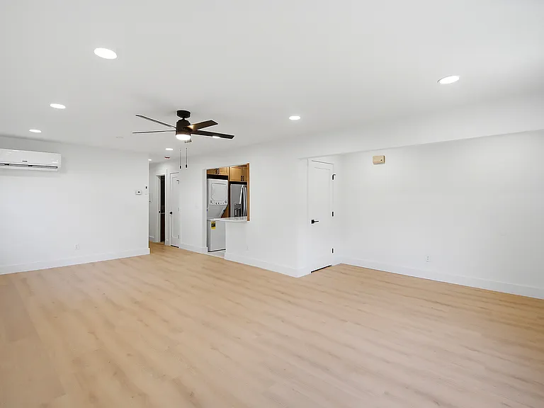 49 E Pleasant Ave #1 — Photo 3