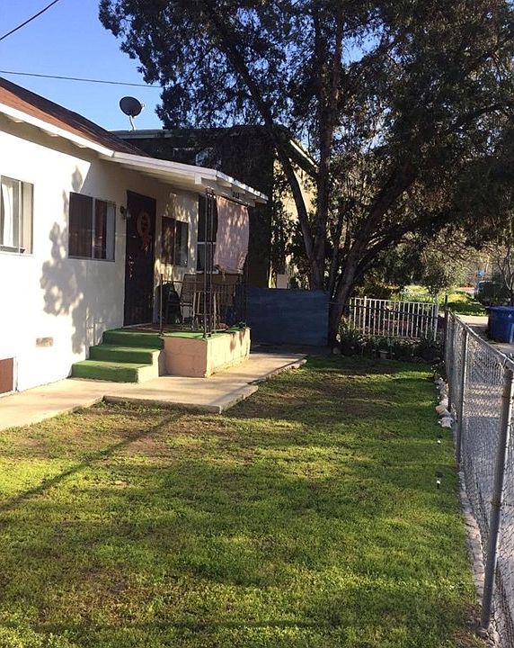 1st image of 371 Leslie Way