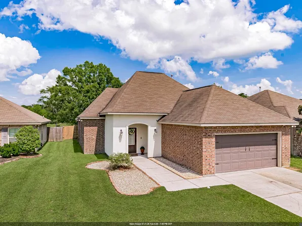 42568 Baystone Ave, Prairieville, LA 70769