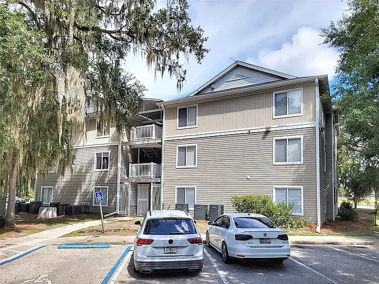 4000 SW 23rd St #4-308 — Photo 26